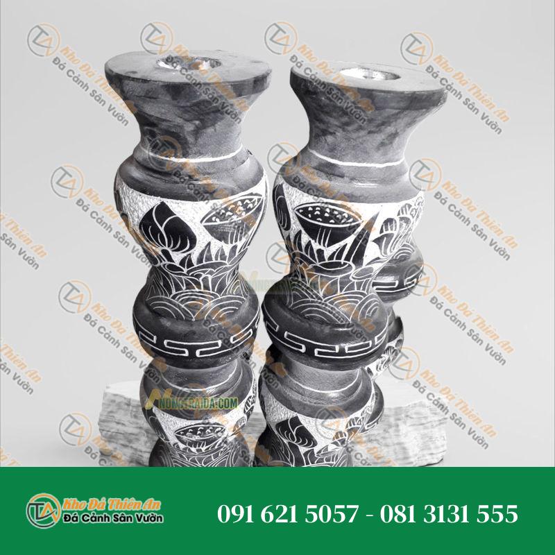 Con tiện đá đen tự nhiên chạm hoa sen cao 28cm