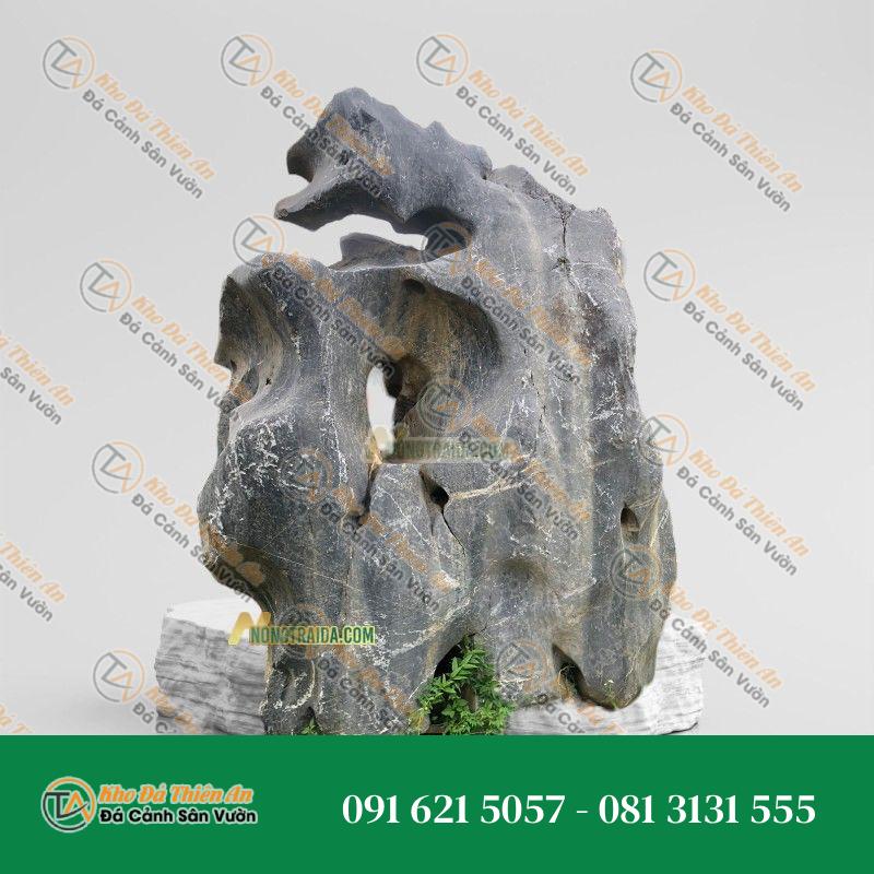 Đá Lũa Lớn Đen Tia Chớp Đặt Vườn 3.2m