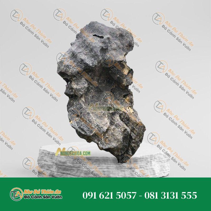 Đá Lũa Lớn Đen Tia Chớp Đặt Vườn 4.2m