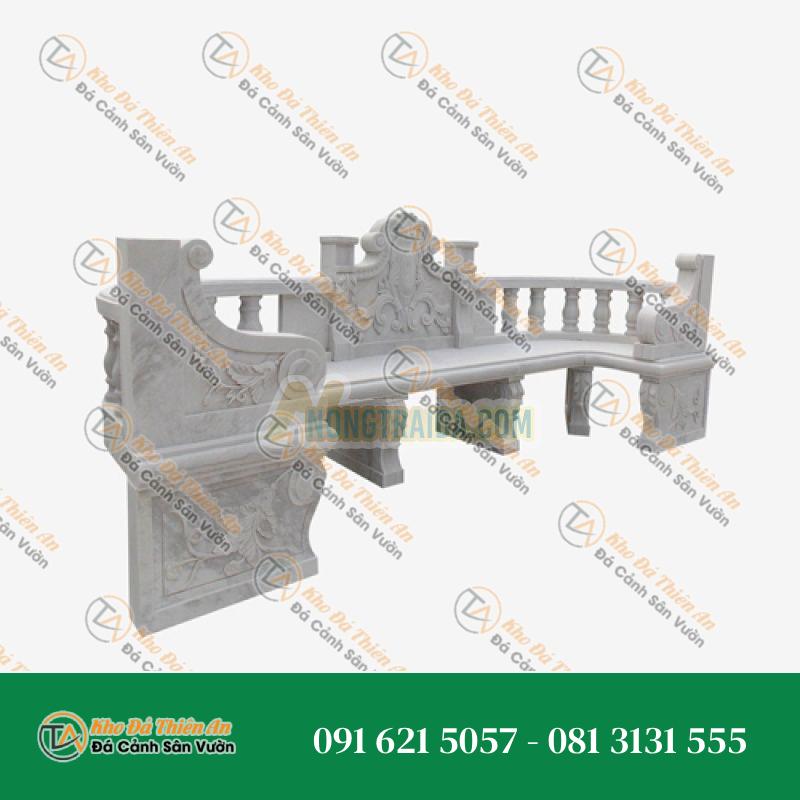 Bàn đá cẩm thạch trắng với lan can đá