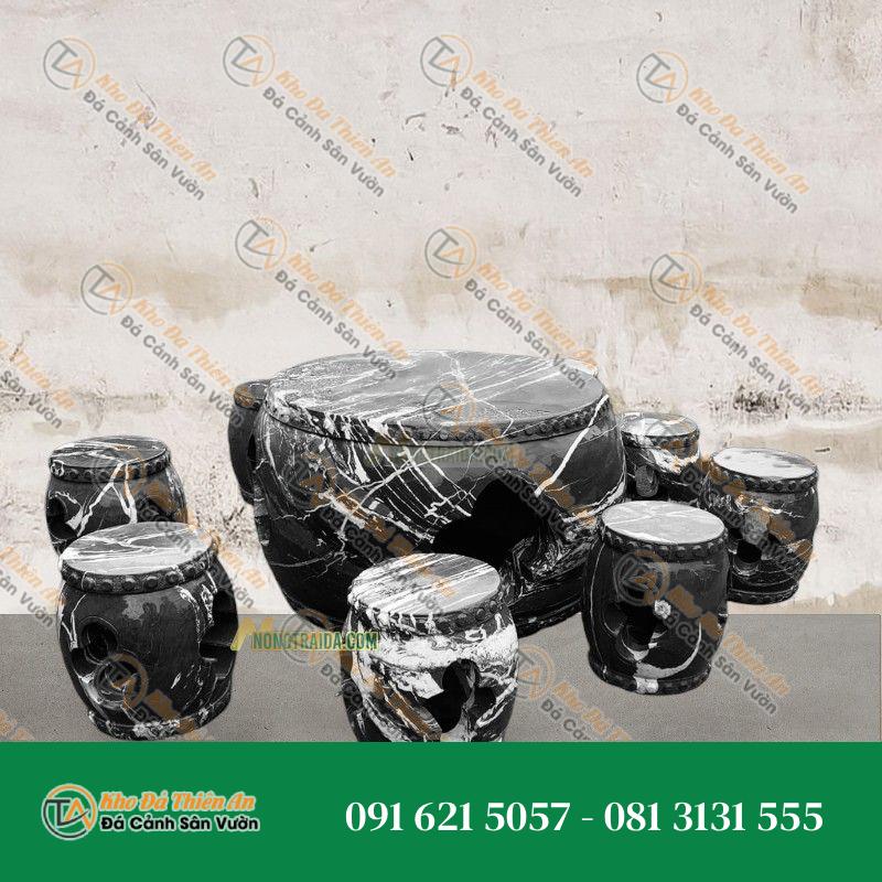 Bàn ghế đá tròn đen tia sét hình trống 8 ghế
