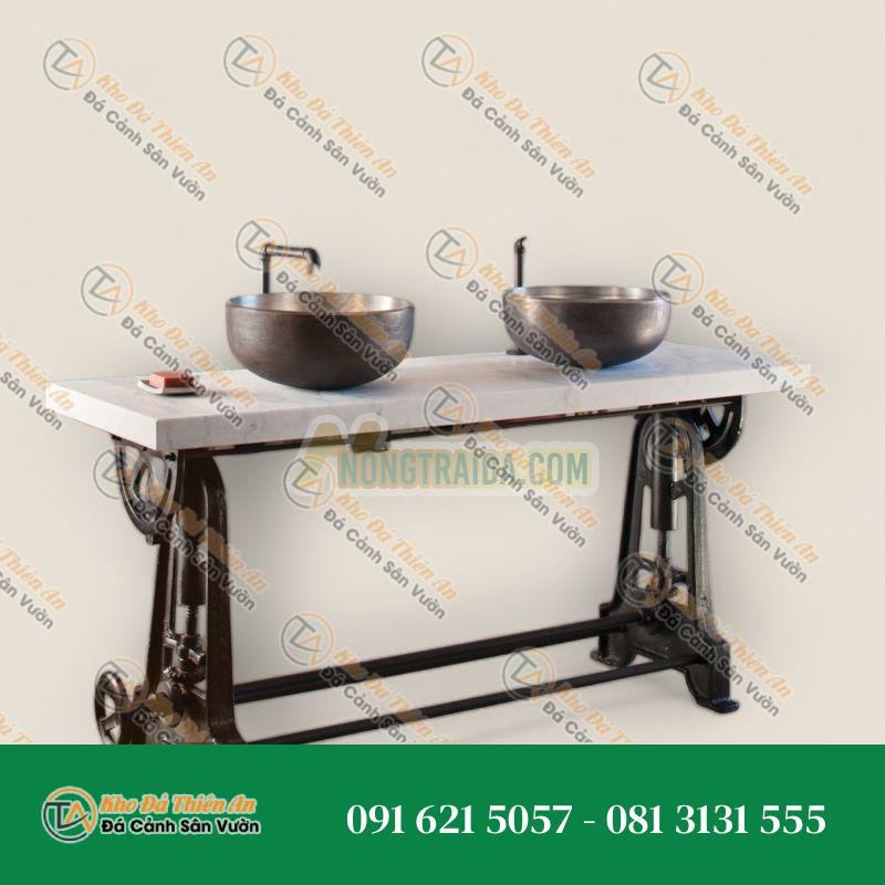 Bàn rửa cổ điển