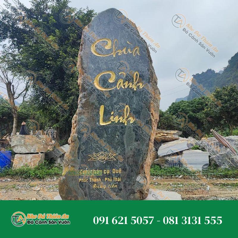 Bảng hiệu đá cuội xanh “Chùa Cảnh Linh”