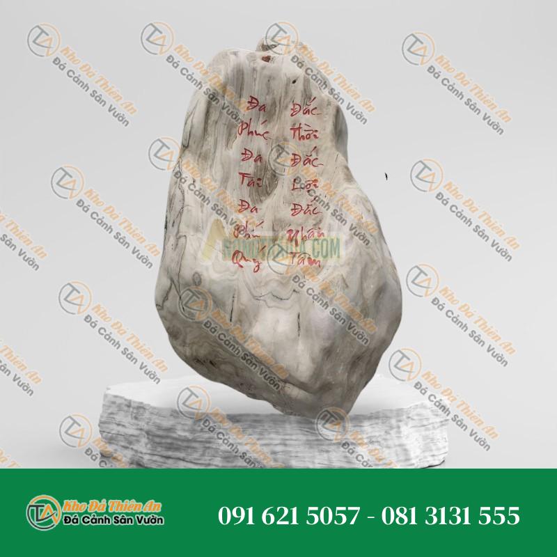 Bảng hiệu đá khắc câu đối đá canxit trắng vân gỗ