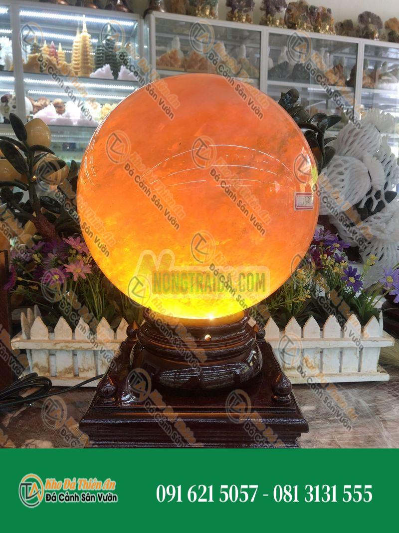 Bi đèn xoay phong thủy đá canxit vàng nặng 11,6 kg