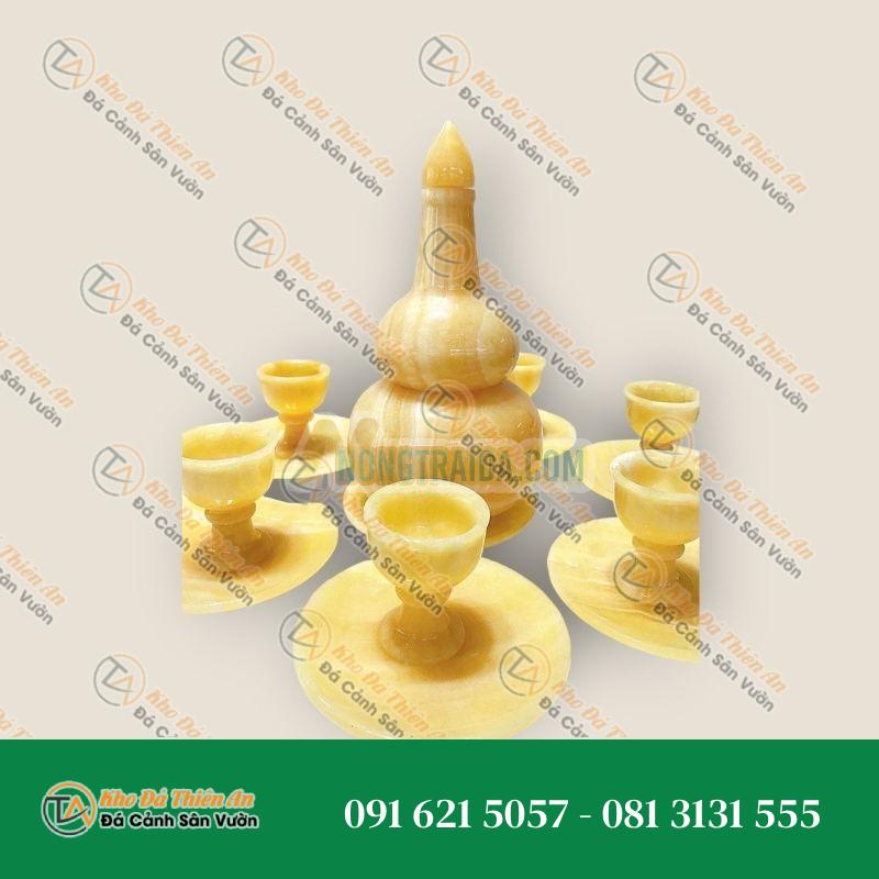 Bộ ấm chén bầu hồ lô rót rươu đá ngọc hoàng long