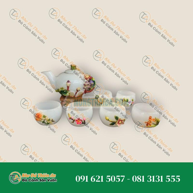 Bộ ấm trà chạm bông hoa sen đá bạch ngọc