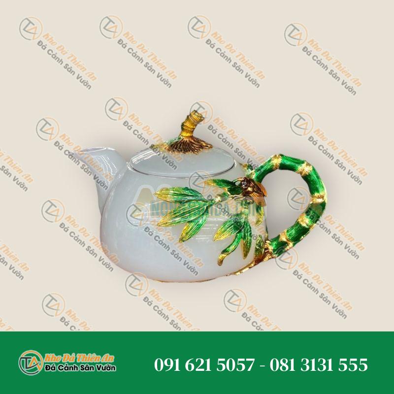 Bộ ấm trà chạm hình cây tre với ly chạm chữ đá bạch ngọc