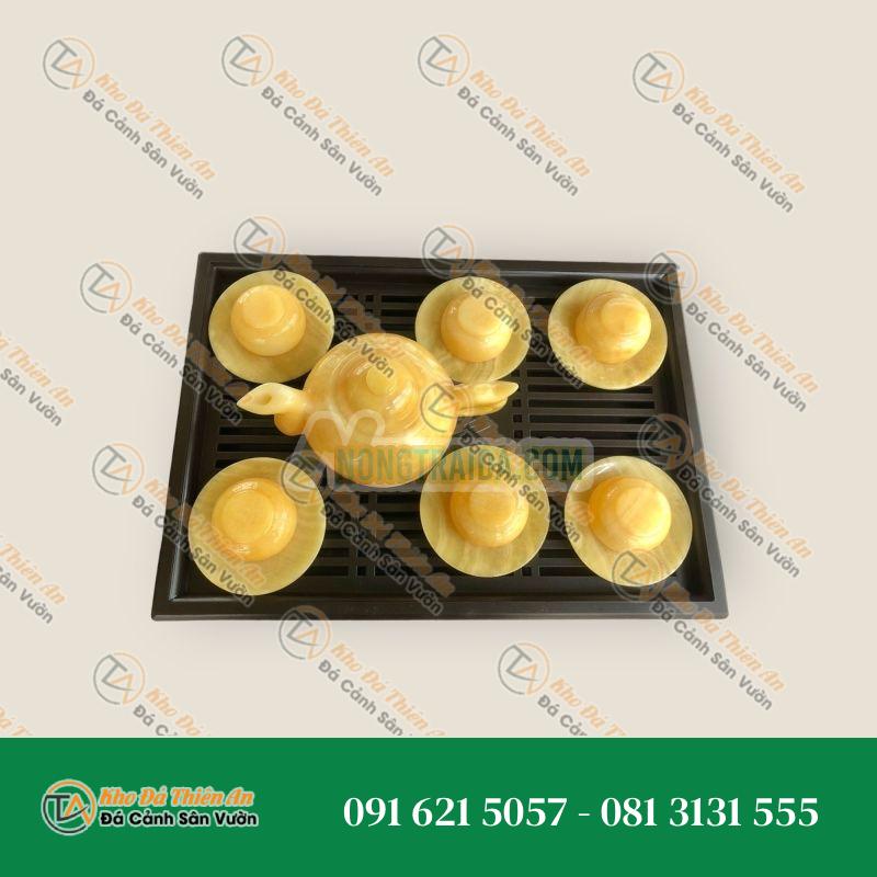Bộ ấm trà đá ngọc Hoàng Long