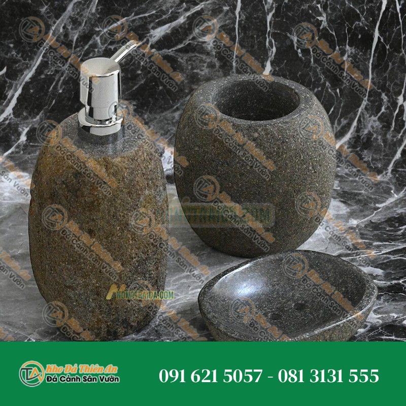Bộ bình sữa tắm, khay, lọ kem đánh răng