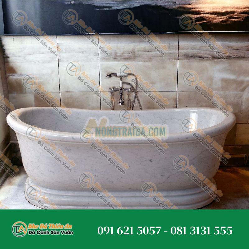 Bồn tắm đá cổ điển