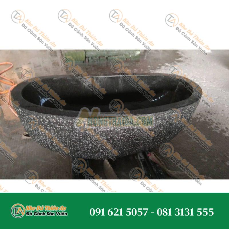 Bồn tắm đá tự nhiên lớn, tròn, được đánh bóng, để bán