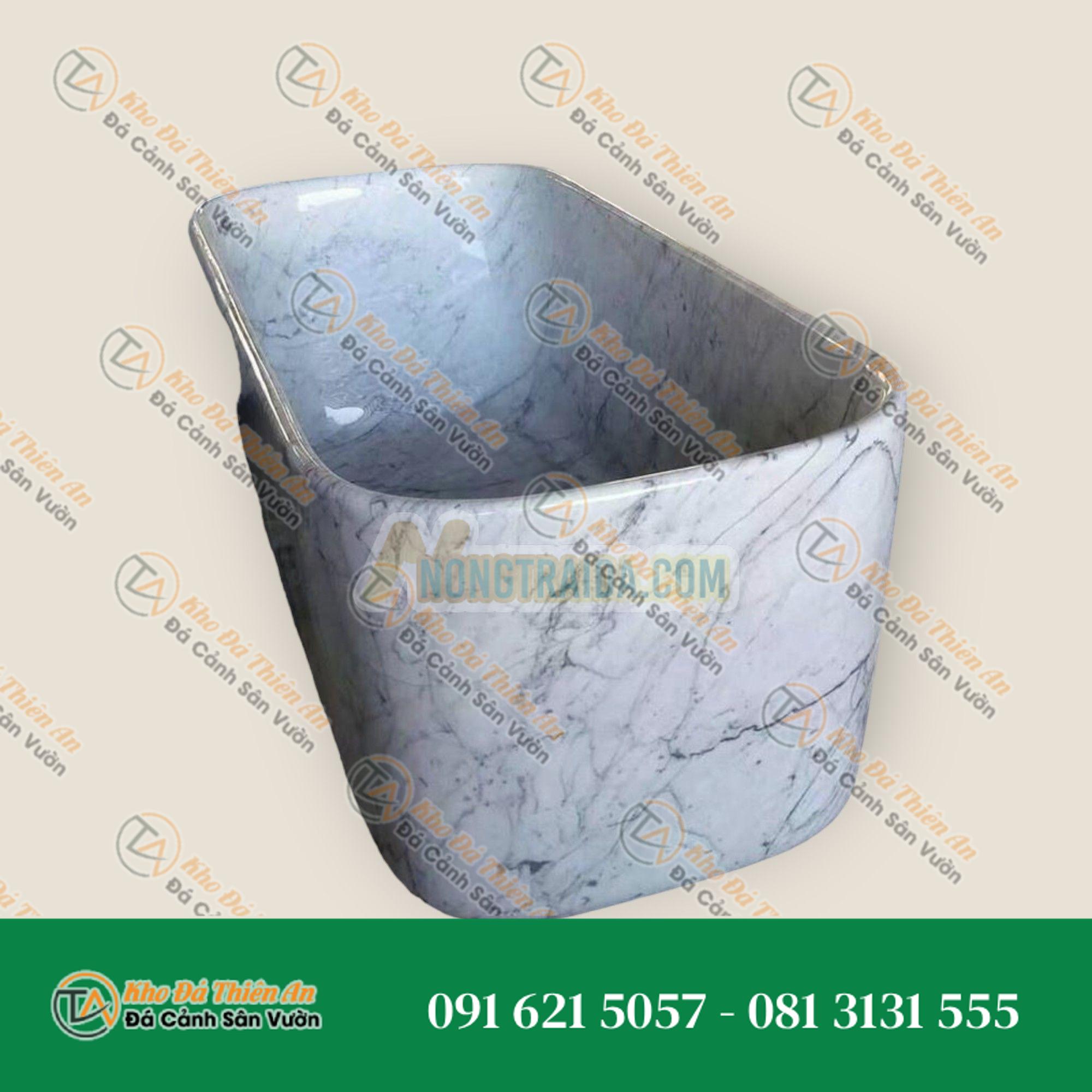 Bồn tắm đứng tự do được làm theo yêu cầu từ đá tự nhiên trắng Carrara chắc chắn