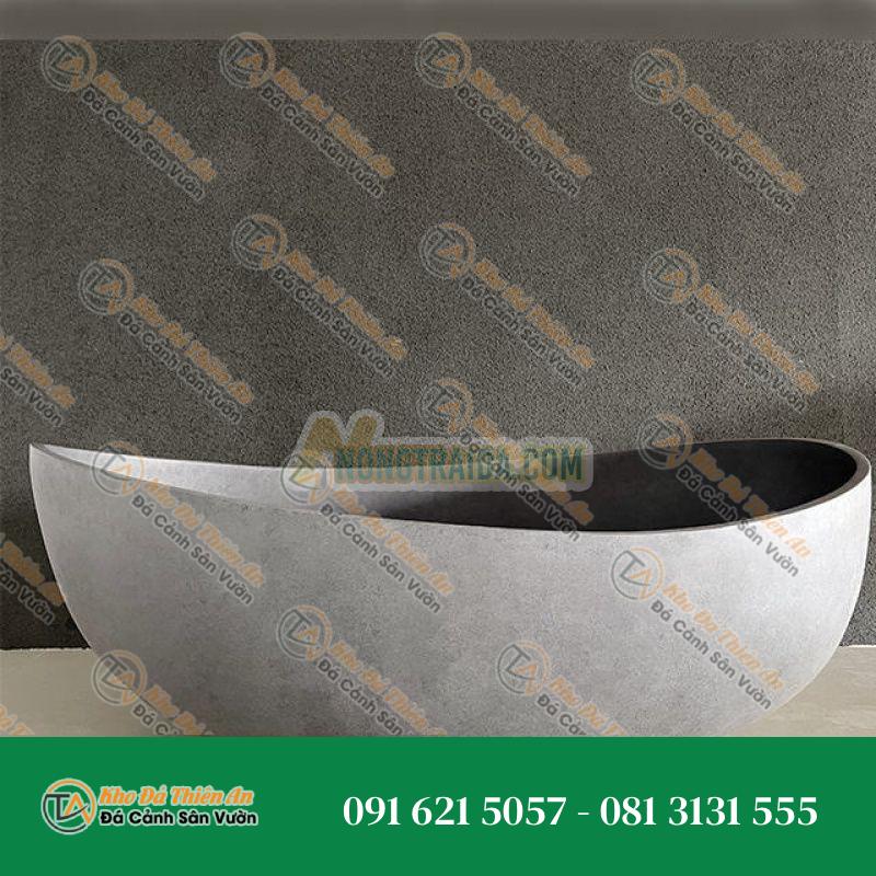 Bồn tắm đứng tự do từ đá tự nhiên, thiết kế đặc biệt cho việc thư giãn tại phòng tắm