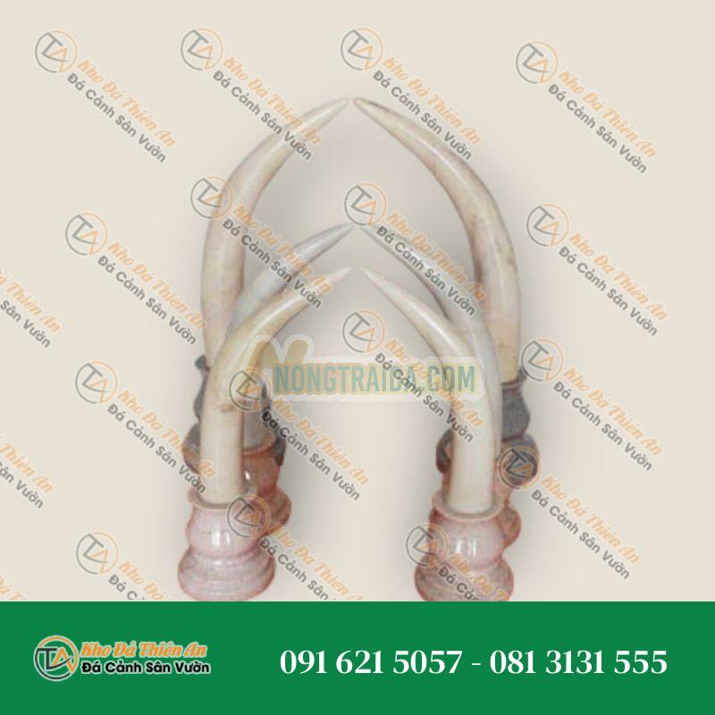Cặp đôi ngà voi, đá cẩm thạch, chiều cao 50cm