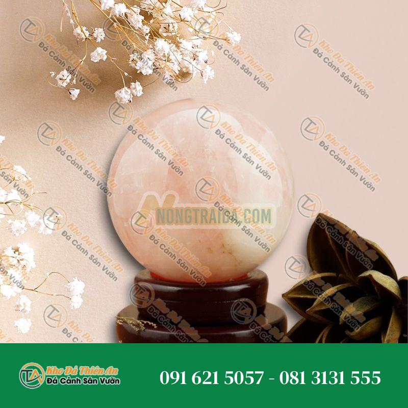 Cầu thạch anh hồng đậm đẹp 10cm 1.5kg
