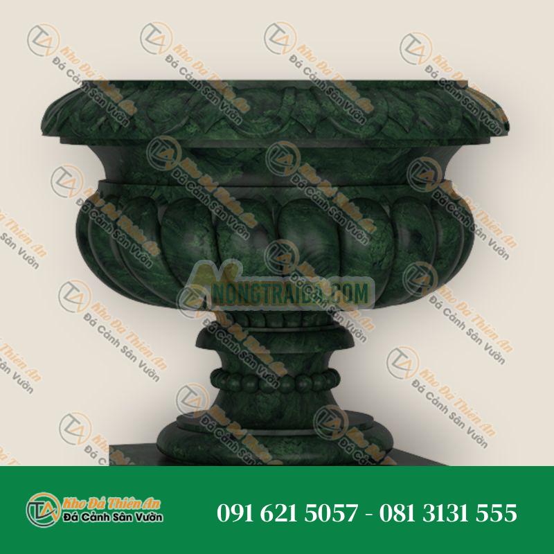 Chậu cây đá cẩm thạch với đường nét xoắn vặn