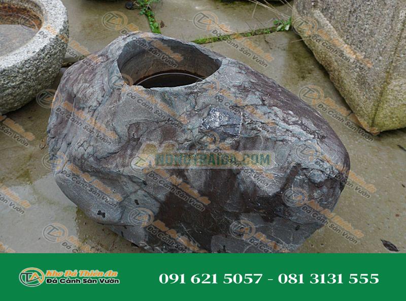 Chum nước tiểu cảnh kiểu Nhật (Ibiguro Shizen-seki Chozubachi)