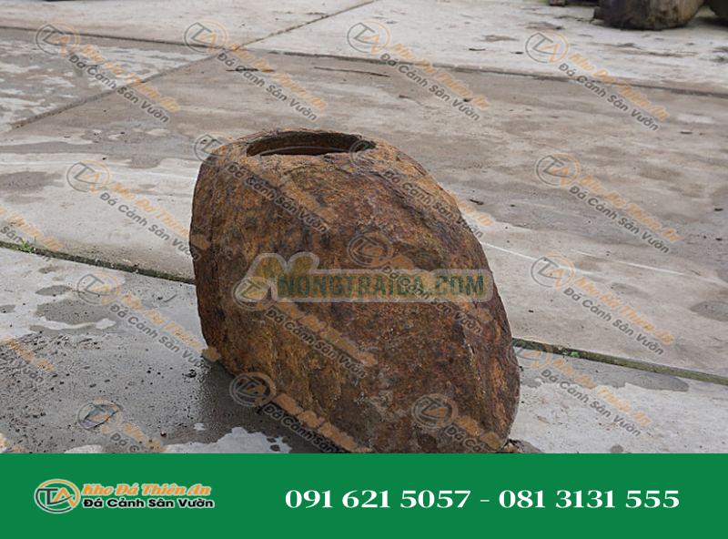 Chum nước tiểu cảnh kiểu Nhật Bản (Kurama Shizen-seki Chozubachi) 37x31cm