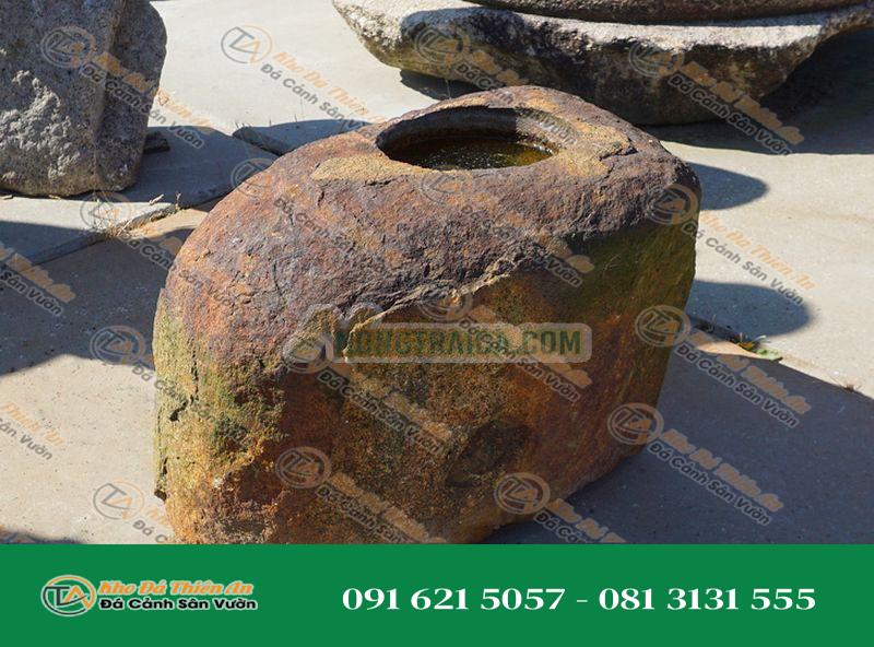 Chum nước tiểu cảnh kiểu Nhật Bản (Kurama Shizen-seki Chozubachi) 34x28cm