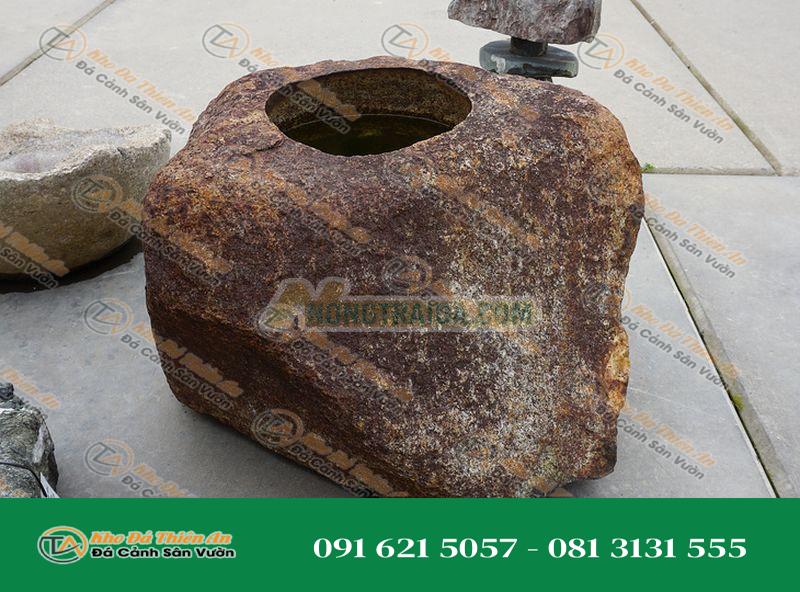 Chum nước tiểu cảnh kiểu Nhật Bản (Kurama Shizen-seki Chozubachi) 36x33cm