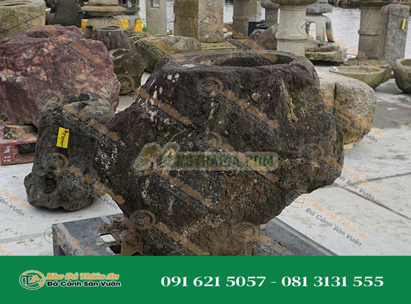 Chum nước tiểu cảnh Kuroboku Shizen-seki Chozubachi, kiểu Nhật