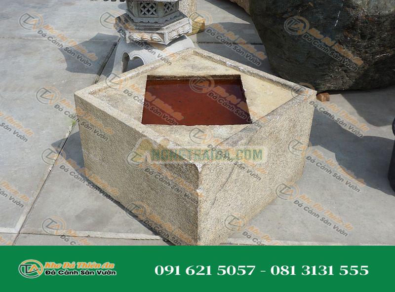 Chum nước tiểu cảnh Masugata Chozubachi, kiểu Nhật