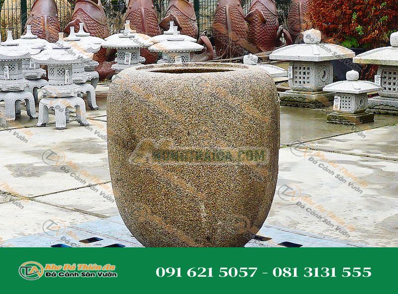 Chum nước tiểu cảnh kiểu Nhật Bản (Natsume Chozubachi) 29x29cm