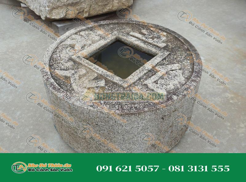 Chum nước tiểu cảnh kiểu Nhật Bản (Ryoan-ji Zenigata Chozubachi)