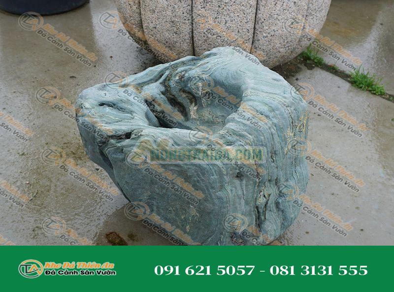Chum nước tiểu cảnh kiểu Nhật Bản (Shikoku Chozubachi) 45x24cm
