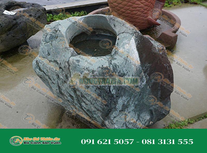 Chum nước tiểu cảnh kiểu Nhật Bản (Shikoku Chozubachi) 30x18cm