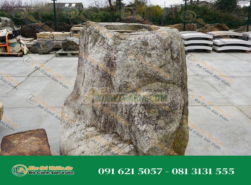 Chum nước tiểu cảnh Shirakawa Shizen-seki Chozubachi kiểu Nhật Bản