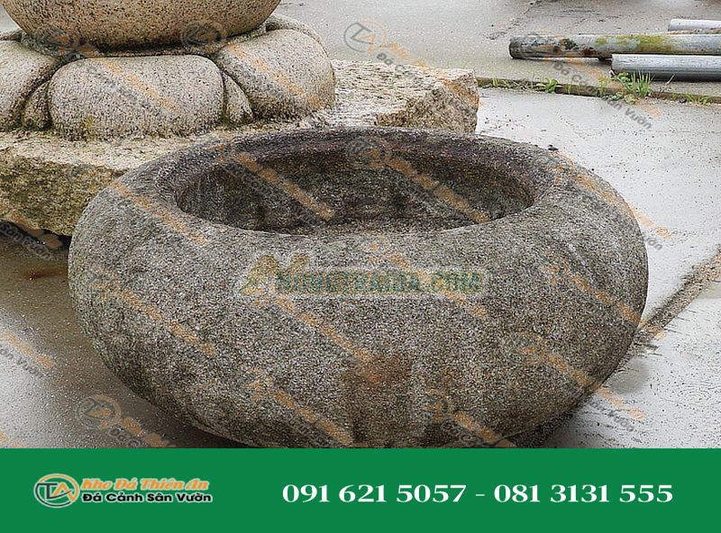 Chum nước tiểu cảnh kiểu Nhật Bản (Tsukubai) 48x21cm