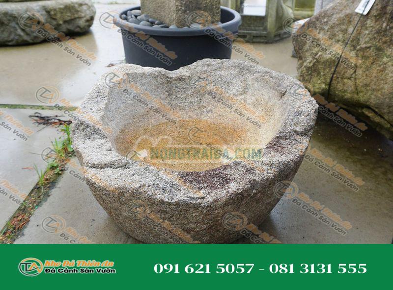 Chum nước tiểu cảnh kiểu Nhật Bản (Tsukubai) 44x18cm