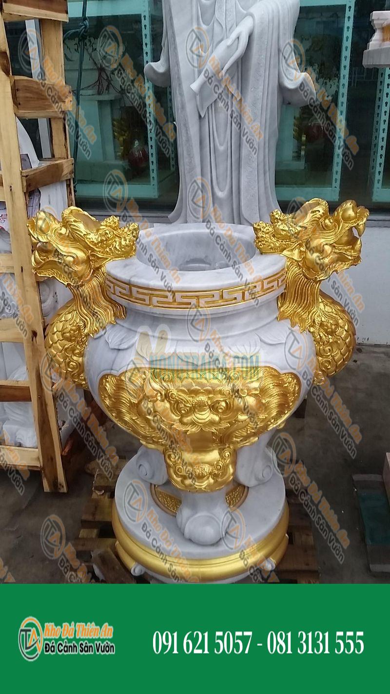 Chum thủy tinh hình sư tử, đá cẩm thạch, cao 100cm