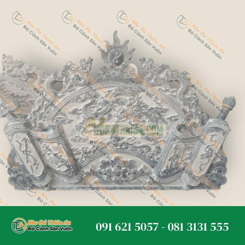 Cuốn thư đá đen chạm rồng, sen 125x110cm