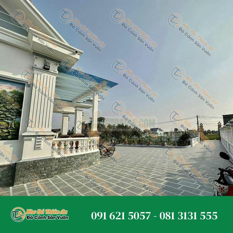 Đá bóc xanh rêu ốp chân tường 7-15cm
