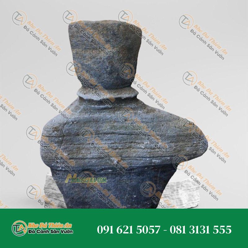 Đá cổ thạch xanh biểu tượng chân dung