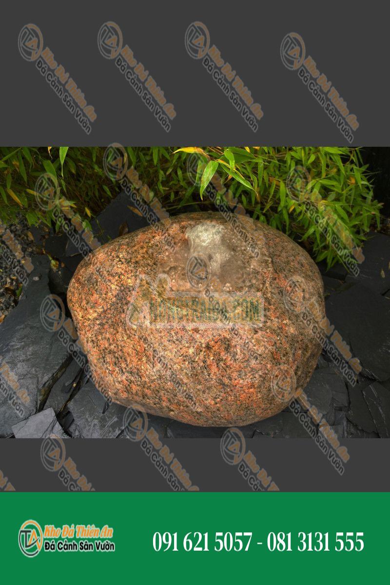 Đá đài phun nước bằng đá granit với hốc 30cm