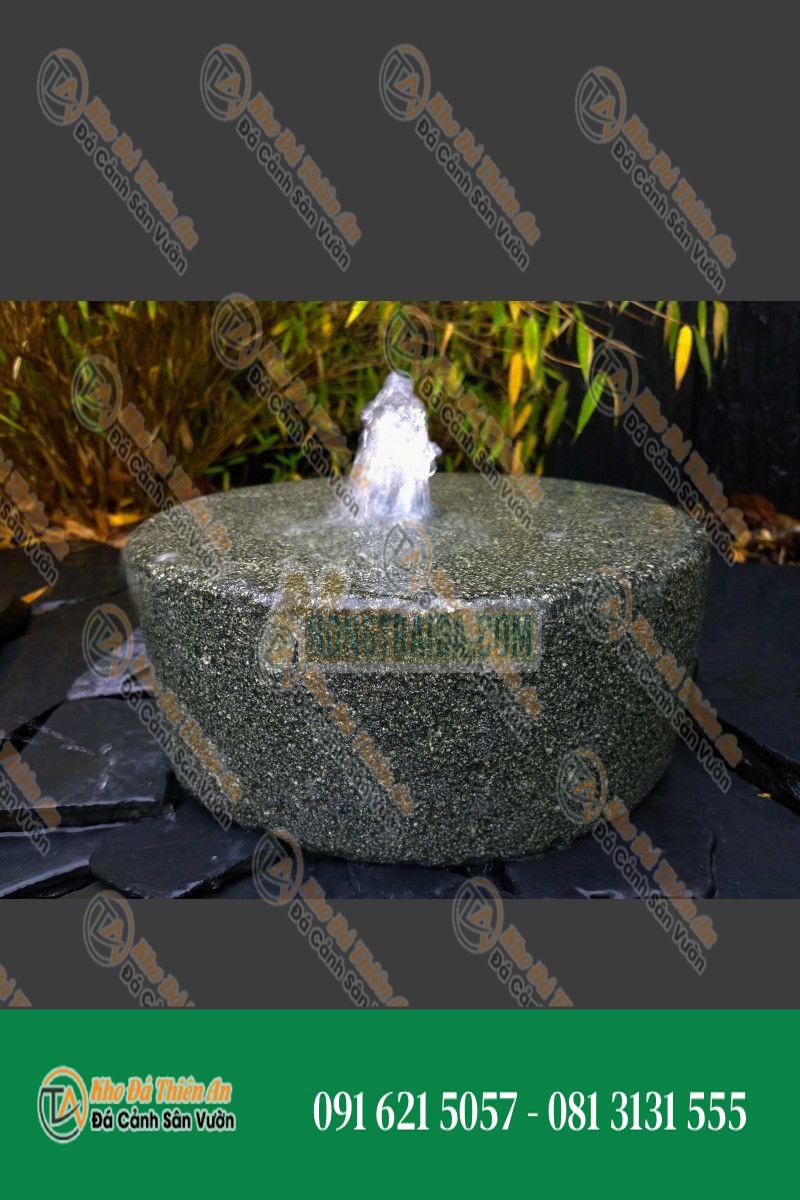 Đá đài phun nước cối xay đá granit đen 30cm