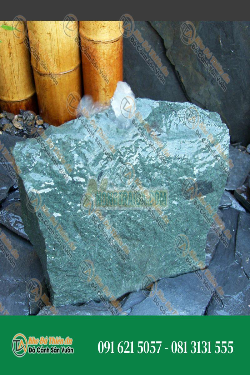 Đá đài phun nước Dolomit xanh lá 40cm