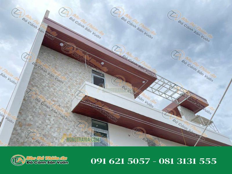 Đá granite vàng ghép module ốp mặt tiền
