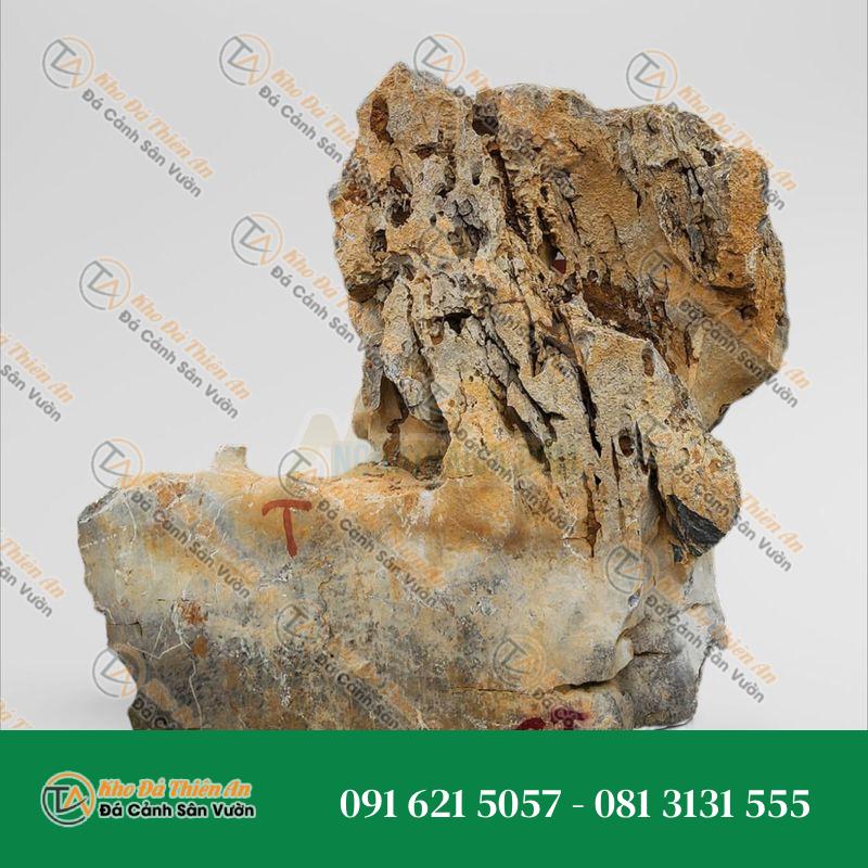 Đá lũa đen tự nhiên đặt vườn 1.9×1.5m