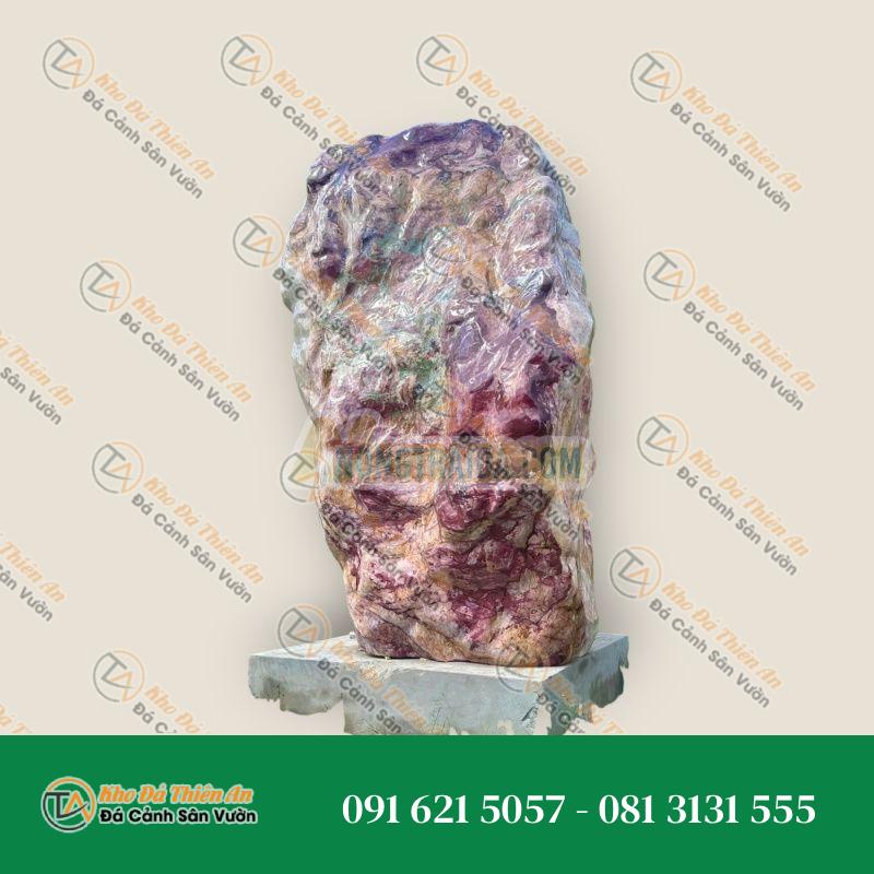 Đá tảng phong thuỷ đá hồng Yên Bái cao 220cm