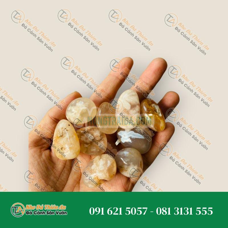 Đá thạch anh ưu linh trổ hoa ưu đàm phong thủy dạng sỏi