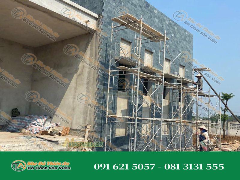 Đá xanh ngọc ốp tường mặt tiền nhà phố