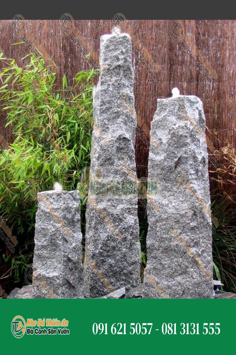 Đài phun nước 3 Obélisques đá Granite xám vuông 150cm