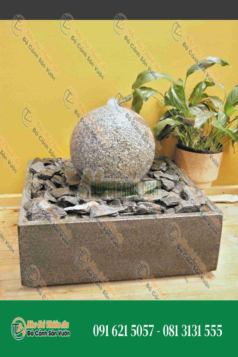 Đài phun nước hình cầu bằng đá hoa cương 30cm trong bể granit lục giác