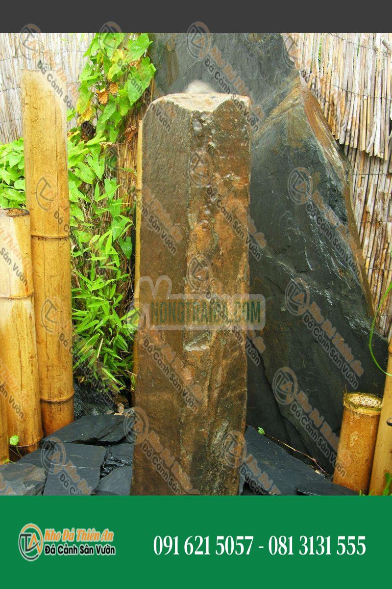 Đài phun nước Monolithe đá Basalte 75cm