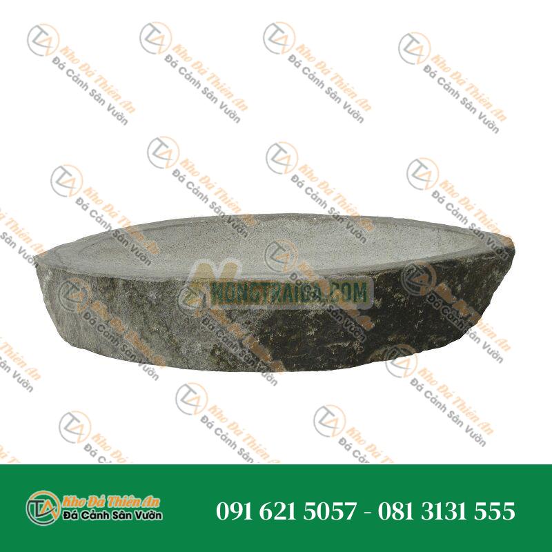 Đài Tắm Chim, Bát đá, Đường kính 35 – 40cm, được chạm khắc tay từ đá sông Kích thước: 40,00×30,00×7,00cm